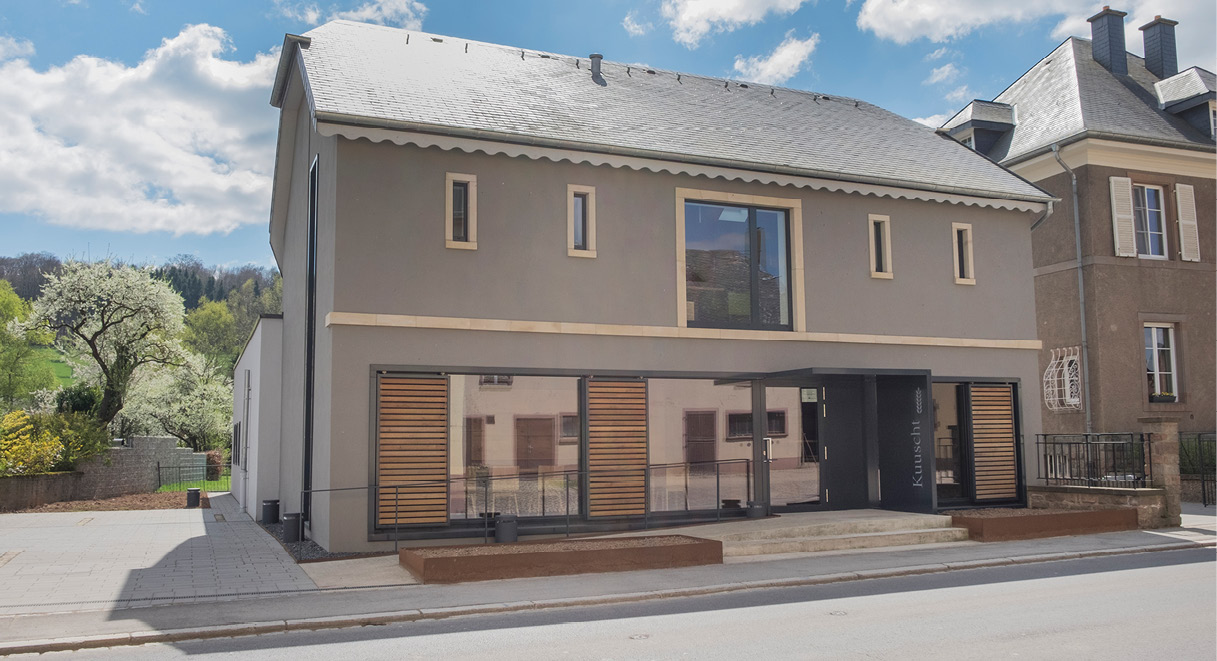 2 Projet réalisé - SALON DE DEGUSTATION DU PAIN ‘KUUSCHT‘ I Mertzig, 5, rue Principale 2 Projet réalisé - SALON DE DEGUSTATION DU PAIN ‘KUUSCHT‘ I Mertzig, 5, rue Principale