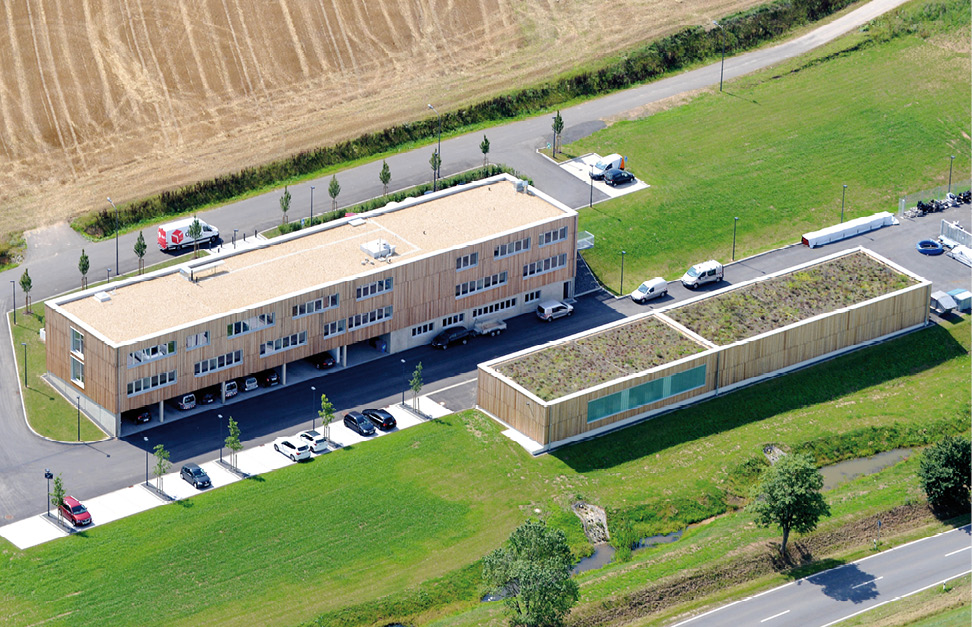4 Kommunale Netze Eifel-AöR, Niederprüm (D), construction du siège de la société KNE avec ateliers et dépôts. Maître d’ouvrage : Kommunale Netze Eifel–AöR, Prüm (D) Bureaux partenaires : Werner Schaack, Trèves (D), HDK Dutt+Kist, Sarrebrück (D), Ingenieurbüro Lohner, Trèves (D), Ingenieurbüro Weber, Gransdorf (D) 4 Kommunale Netze Eifel-AöR, Niederprüm (D), construction du siège de la société KNE avec ateliers et dépôts. Maître d’ouvrage : Kommunale Netze Eifel–AöR, Prüm (D) Bureaux partenaires : Werner Schaack, Trèves (D), HDK Dutt+Kist, Sarrebrück (D), Ingenieurbüro Lohner, Trèves (D), Ingenieurbüro Weber, Gransdorf (D)