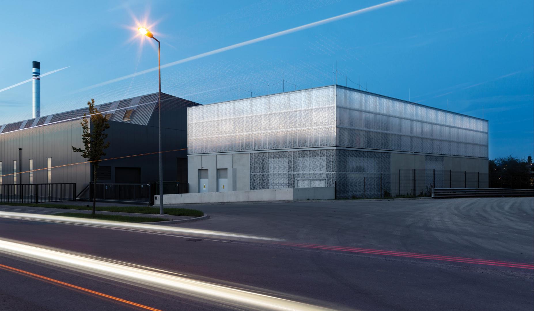 2 Data Center Energy à Bissen (Bauhärepräis OAI 2016, Lauréat) 2 Data Center Energy à Bissen (Bauhärepräis OAI 2016, Lauréat)