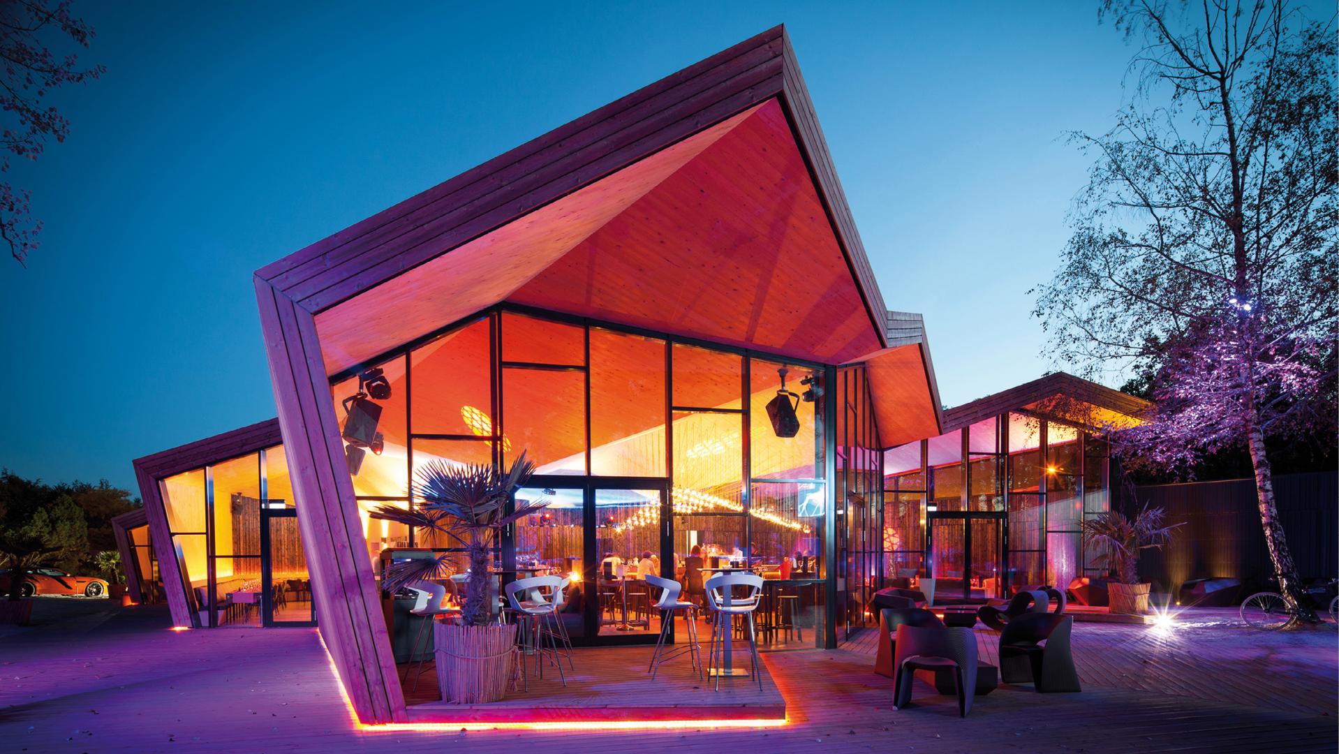 2 BOOS Beach Club Restaurant, Bridel. 2 BOOS Beach Club Restaurant, Bridel.