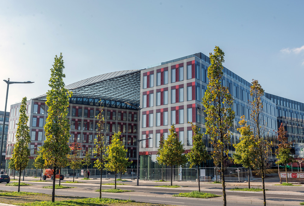 7 Ernst & Young Headquarters Maître de l’ouvrage : Kirchberg Property Company 7 Ernst & Young Headquarters Maître de l’ouvrage : Kirchberg Property Company