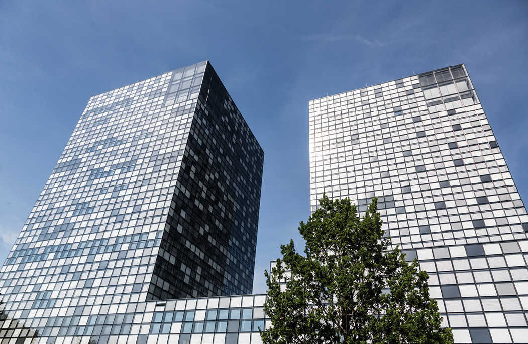 4 RTL Kirchberg 2015. JSE a également participé aux projets RTL 1 (Radio) et RTL 2 (Télévision). 4 RTL Kirchberg 2015. JSE a également participé aux projets RTL 1 (Radio) et RTL 2 (Télévision).